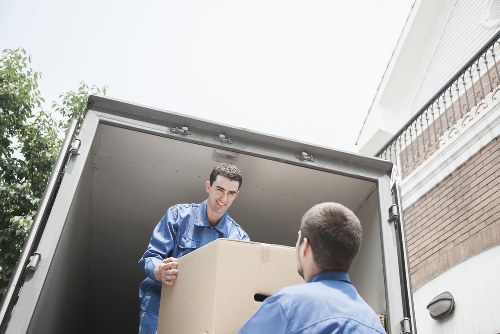 Flexible Finsbury Park storage option for home and business needs
